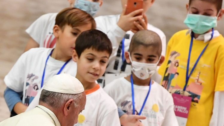 Papež František při návštěvě nemocnice Bambino Gesú, 16. listopadu 2019