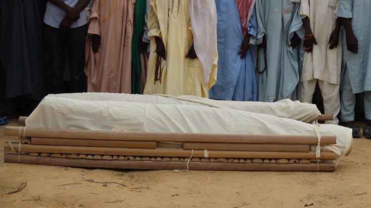 Etniniais, gentiniais, politiniais ir religinais atspalviais nudažytuose susirėmimuose Nigerijoje žūva tūkstančiai