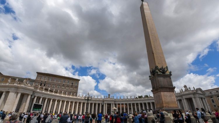教皇フランシスコによる日曜正午の祈り　バチカン・聖ペトロ広場　2020年6月14日
