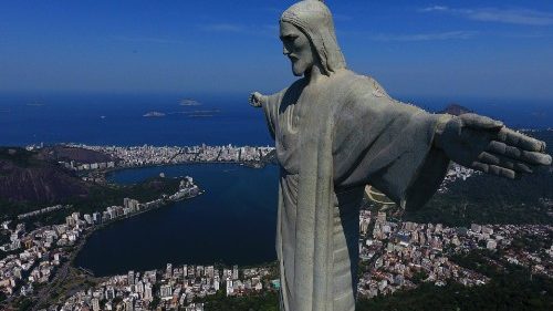 A doação do Papa ao Brasil ferido pela pandemia