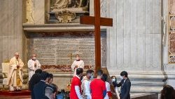 教宗主持耶穌基督普世君王節彌撒和世青節十字架的交接儀式