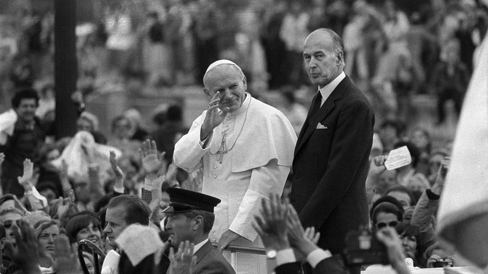 Jean-Paul II et Valéry Giscard d'Estaing le 30 mai 1980 sur les Champs-Élysées