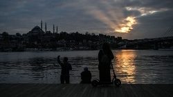Skyline von Istanbul am Bosporus
