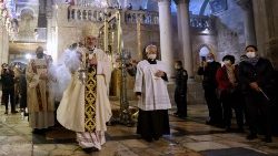 Erzbischof Pizzaballa: Osternacht in der Grabes- und Auferstehungskirche