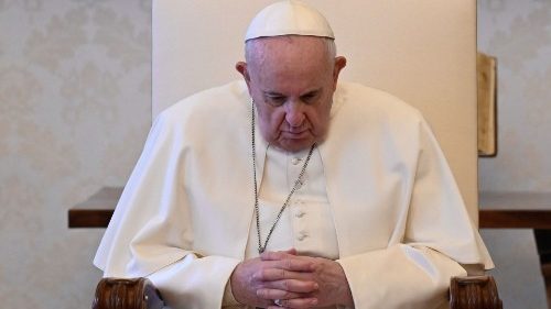 Vatikan/Frankreich: „Papst bedauert Inhalt des Missbrauchs-Berichts“