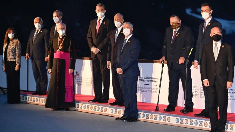 Участники XXVII Иберо-американского саммита