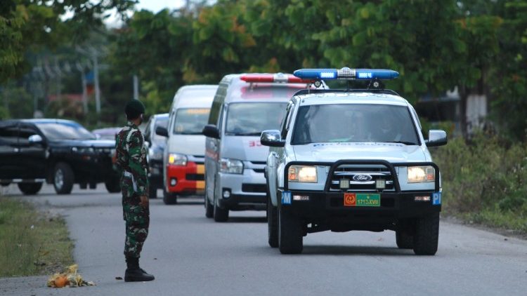 Indonesische Sicherheitskräfte in Papua