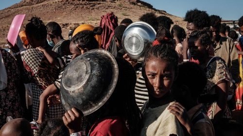 Etiópia: crianças vítimas do conflito em Tigray