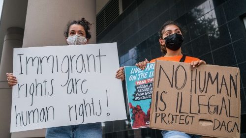 US Bishops urge Congress to act after ruling suspending DACA