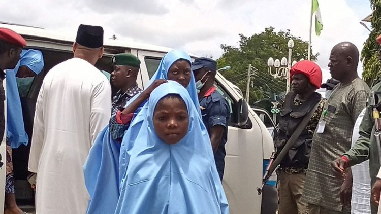 Schoolchildren kidnapped from an Islamic seminary in Nigeria are reunited with their parents