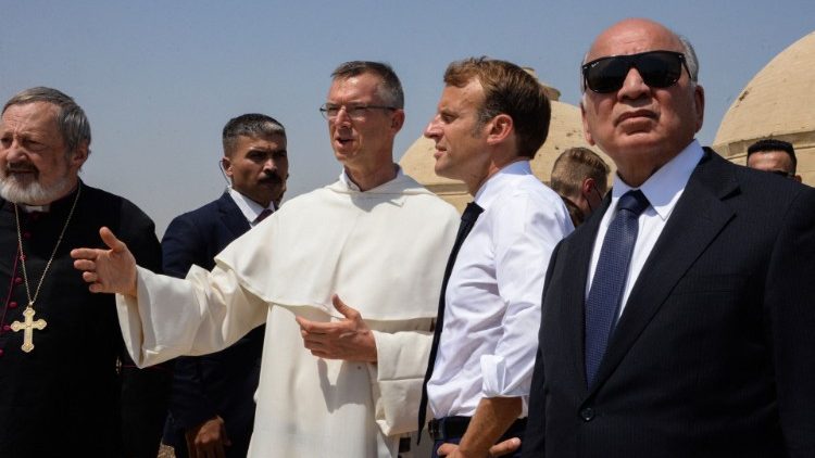 Tổng thống Pháp thăm các Kitô hữu ở Mosul, Iraq