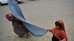 Le donne afghane al centro di una lunga lotta per la tutela dei loro diritti 