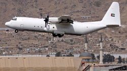 Afganistán: uno de los primeros vuelos de ayuda humanitaria que aterriza desde el 15 de agosto.