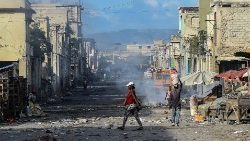 Haití sumida en una ola de pobreza, violencia y secuestros.