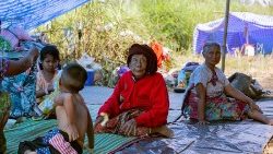 Myanmar refugess is a shelter on the Thai border. 