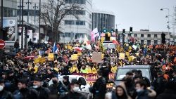 Francja: senat blokuje aborcyjne lobby, Macron chce narzucić aborcję UE