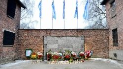 День пам'яті на території колишнього концтабору Аушвіц