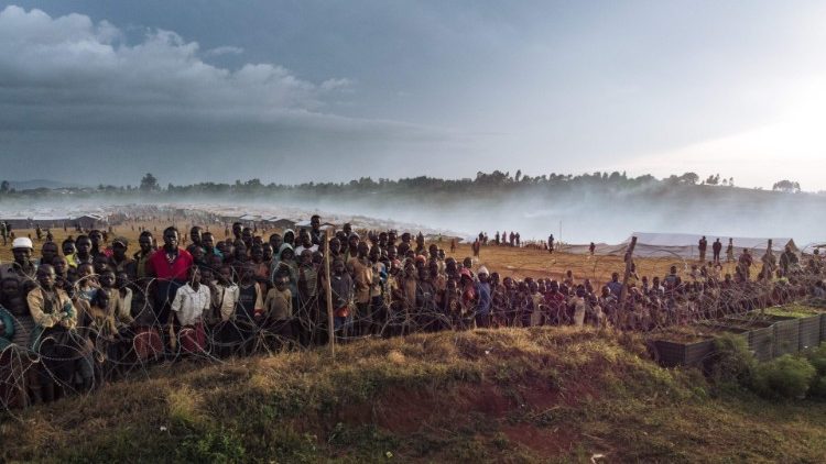 Des personnes déplacées dans un camp à proximité d'une base de la Monusco, à 60 km de Bunia, la capitale de l'Ituri - 21 décembre 2021