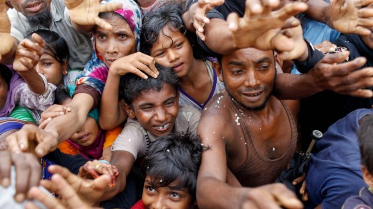 म्यानमार से भाग निकले रोहिंग्या शरणार्थी, फाईल तस्वीर