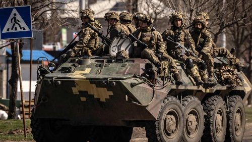 Ukraine: Freiwillige der Katholischen Universität versorgen Frontsoldaten