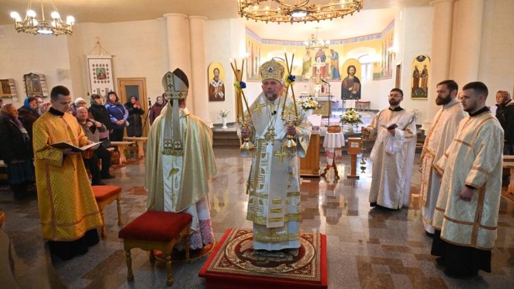 復活祭を記念するウクライナ・ハルキウのギリシャ典礼カトリック教会　2022年4月24日