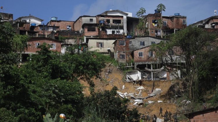 Erdrutsch in einer Armensiedlung im Bundesstaat Pernambuco, Anfang Juni 2022