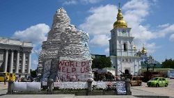 Monumentos de Kiev foram cobertos para serem protegidos de eventuais bombas