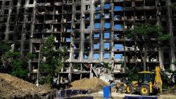 Una immagine del disastro a Mariupol, Ucraina