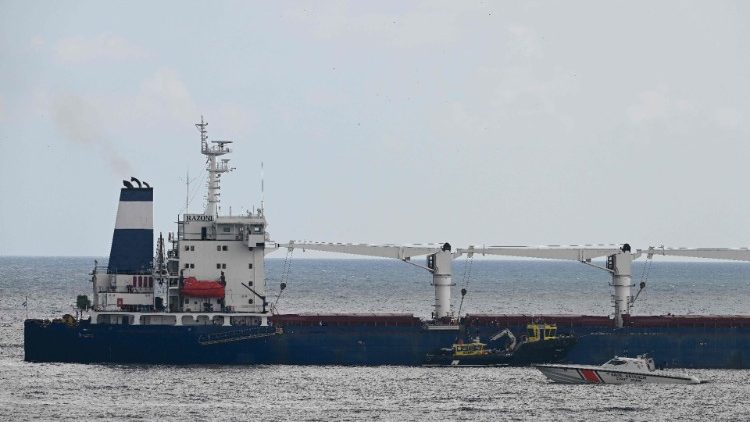 यूक्रेन के गेहूं से लदा पहला जहाज तुर्की तट पर पहुंचा