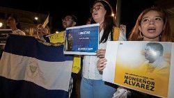 Kosta Rikoje surengtas protestas dėl vyskupo ir kitų areštų Nikaragvoje
