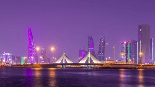 Skyline von Manama, Hauptstadt und größte Stadt des Inselstaates am Persischen Golf