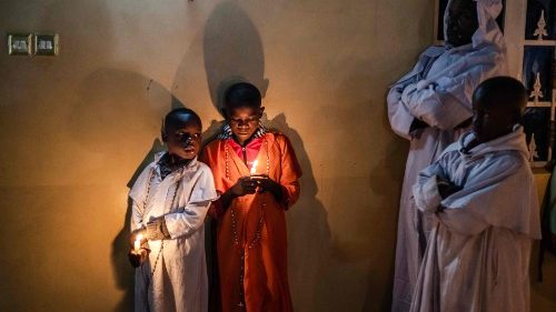 Papa recorda assassinato de Pe. Isaac na Nigéria e violência sofrida pelos cristãos