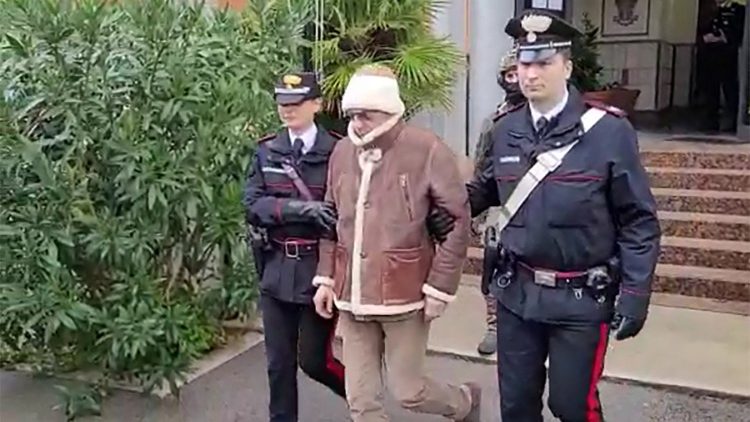 Arrestation d'un des patrons de la mafia sicilienne ce lundi 16 janvier 2023 .