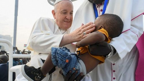 Czerny: La visita a Sudán del Sur busca renovar el mensaje de esperanza del Papa