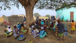 Flüchtlingssiedlung in Issakateng-Bausi, in Bawku, Nordghana. - Ghana wird zusammen mit den Nachbarländern am Golf von Guinea, Benin, Togo und Elfenbeinküste, derzeit zur neuen Frontlinie im Dschihad-Krieg in der Sahelzone