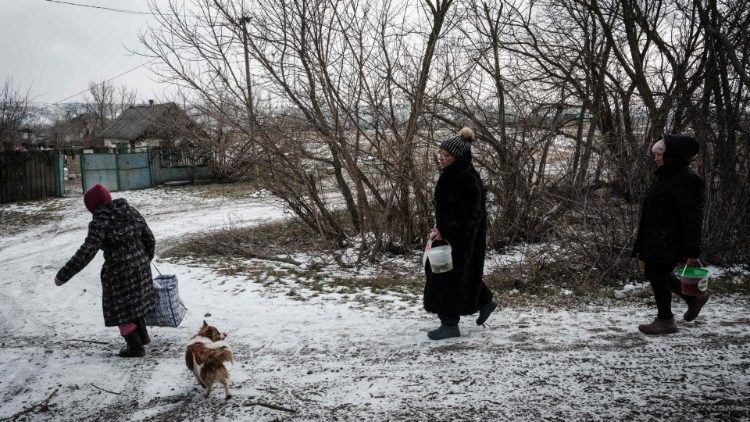 혹한의 겨울을 보내는 우크라이나 주민들
