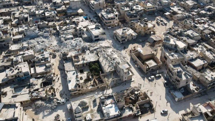 Zerstörungen im Dorf Atarib in der Rebellenregion bei Aleppo