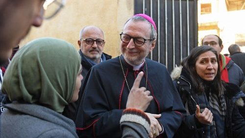 Vatikan-Erzbischof besuchte Erdbebengebiete