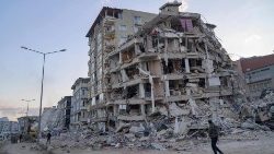 Um edifício destruído na Síria