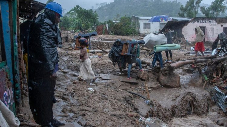 Cyclone Freddy wreaks havoc and kills hundreds in Malawi