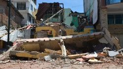 地震で倒壊した建物　2023年3月18日　エクアドル南西部エル・オロ州マチャラ