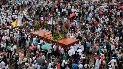 Wielkopiątkowa procesja zorganizowana na placu katedry w Managui, Nikaragua, 7 kwietnia 2023
