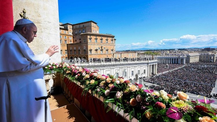 
                    Pope Francis' liturgical celebrations for Holy Week and Easter
                