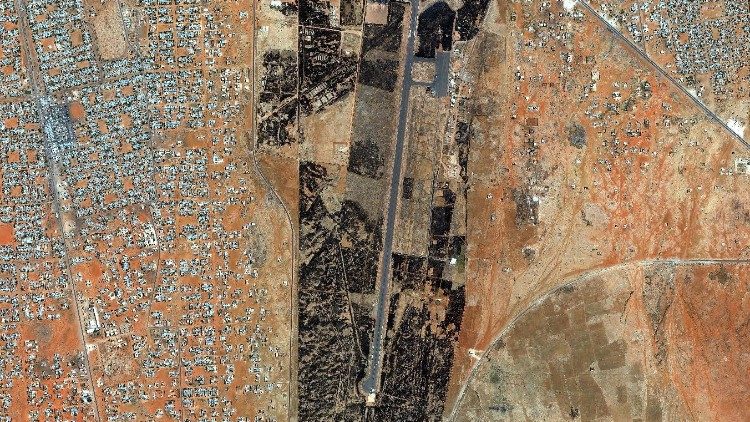 Satelliten-Bilder von El-Obeid nach dem Raketenangriff