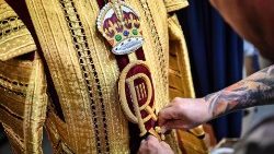 Великобритания се готви за коронацията на Чарлз III