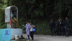 Polizisten untersuchen in Kolumbien einen Tatort (Juni 2023)
