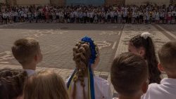 Children resume school in Ukraine as war wages on