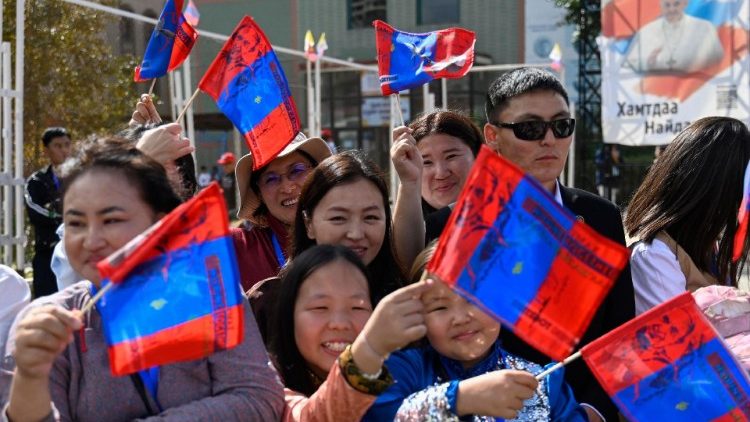 وسائل إعلام الفاتيكان تضيف اللغة المنغولية إلى اللغات الموجودة 