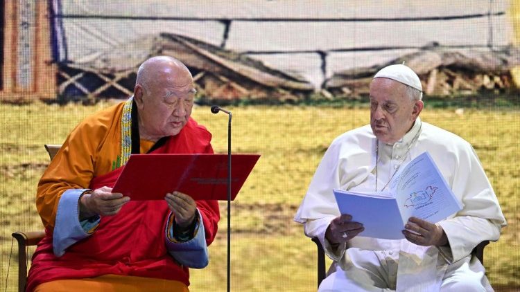 Le moine Gabju Choijamts Demberel et le Pape François