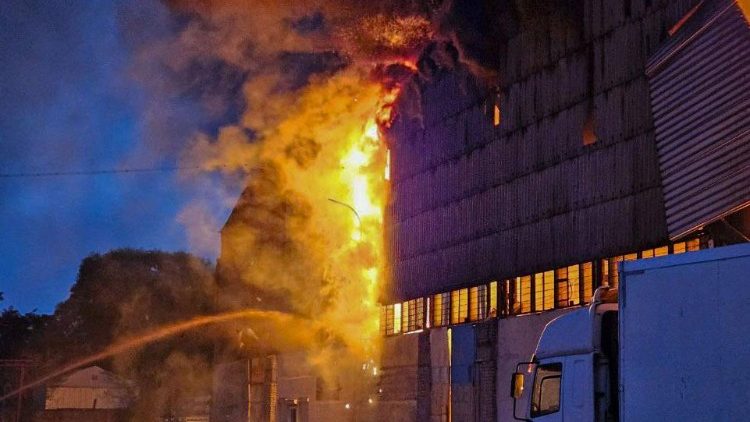 Deposito in fiamme a Lviv